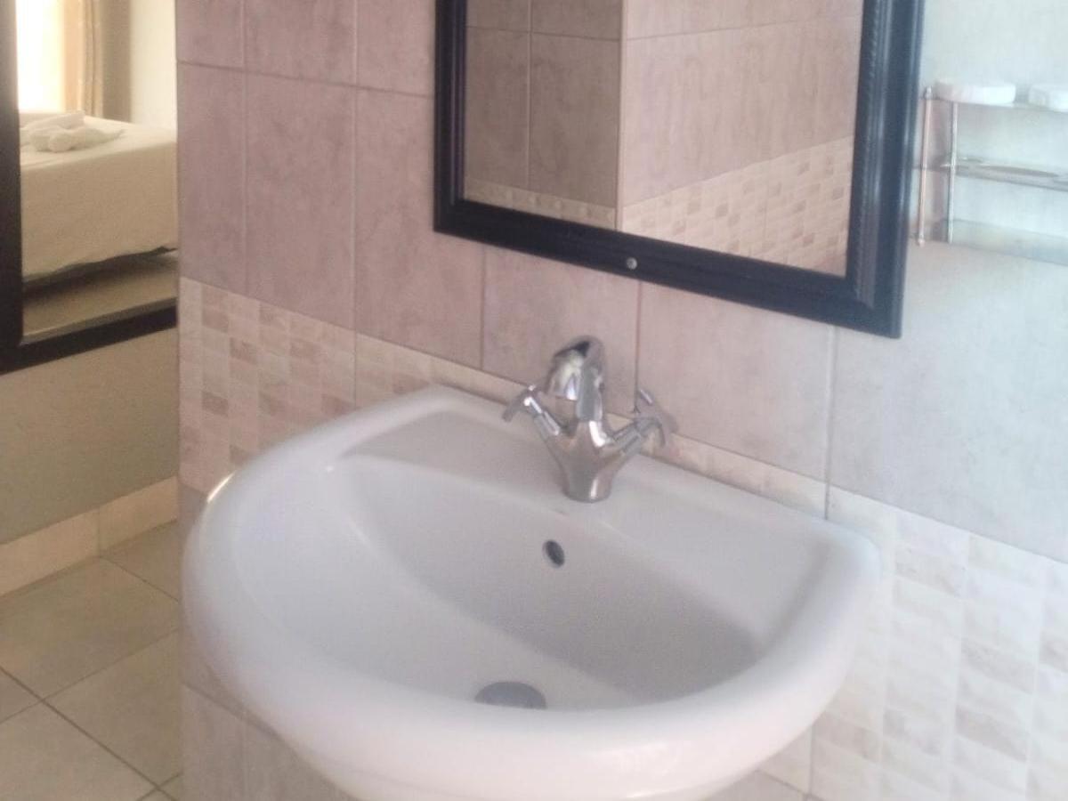 Elegant Guest House Malelane Malalane Phòng bức ảnh